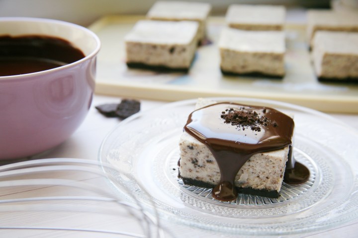 ריבועי גבינה ופירורי&nbsp;עוגיות